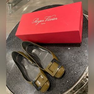 Roger vivier loafers size 9